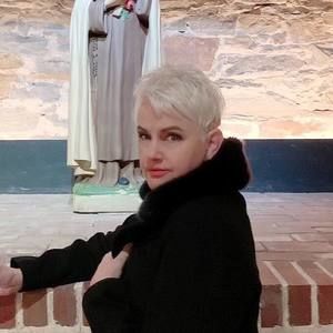 Meet your Posher, Jackie